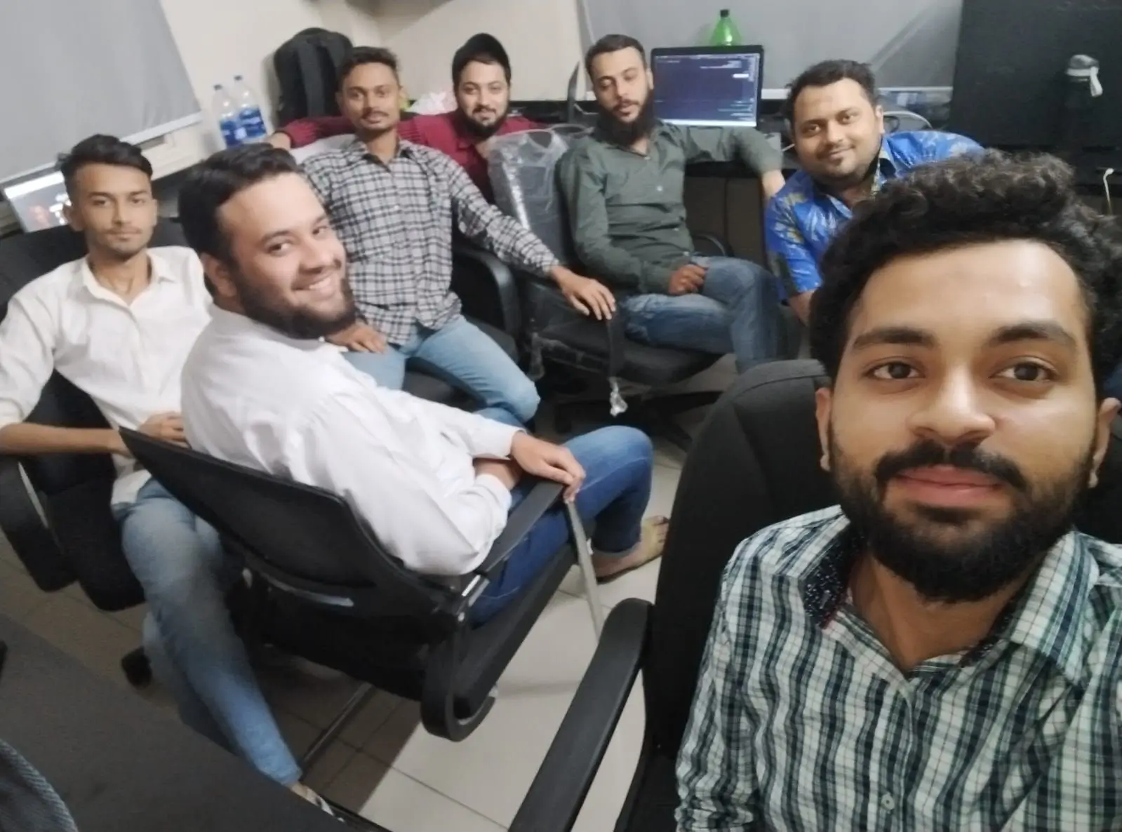 digital-marketing-team-brainstorming-session